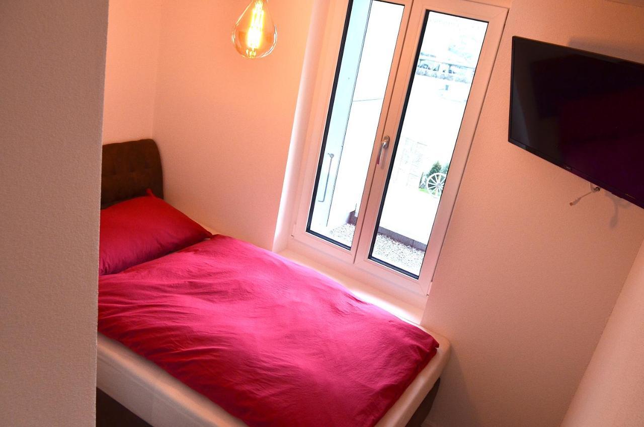 Guesthouse Meitschi Thun - Contactless Self Check-In Exterior photo
